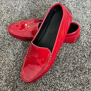 M. Gemi Felize red patent drivers EUC
